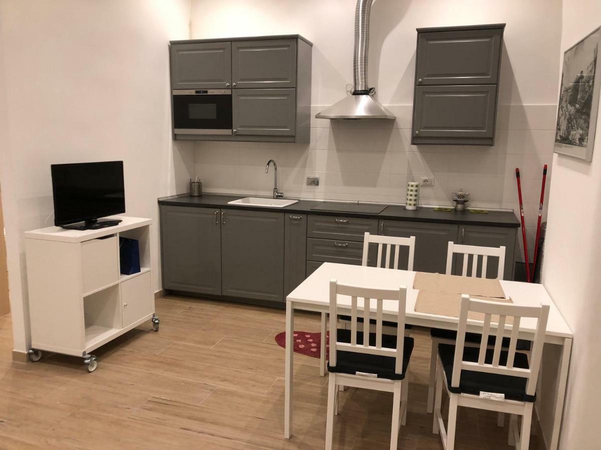 Appartamento San Lorenzo University flat Roma Esterno foto